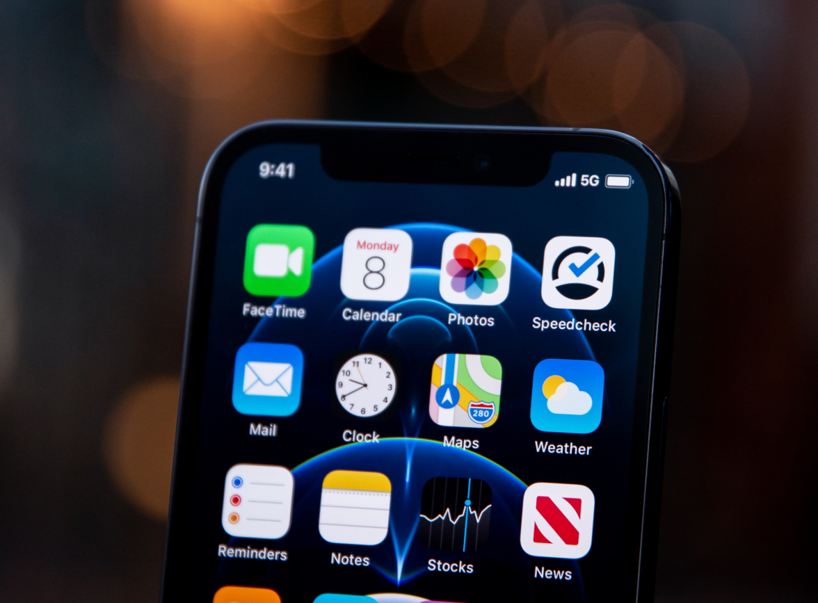 奇台苹果手机维修分享为什么 iPhone 12 在冬季会自动关机 